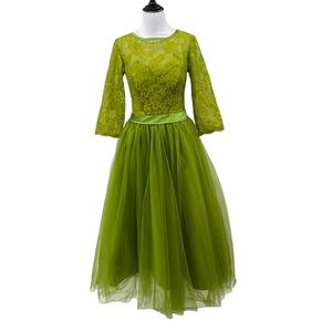 Bridess Fit & Flare Dress Womens Size 6 Green Lace‎ Top Tulle Skirt Padded Lined